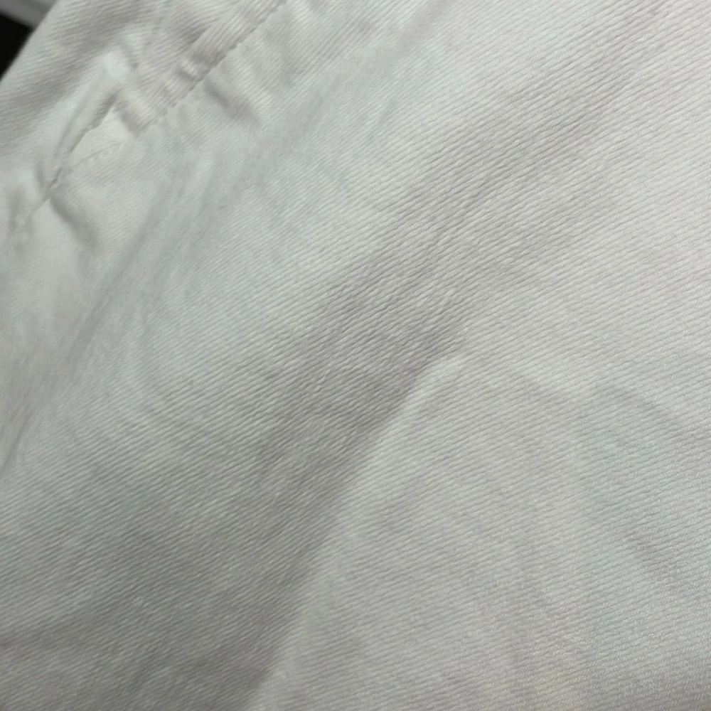 Alice + Olivia White Button-Detail Mini Skirt - Picture 7 of 8